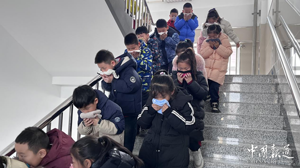 消防知识进校园 安全“种子”播心间